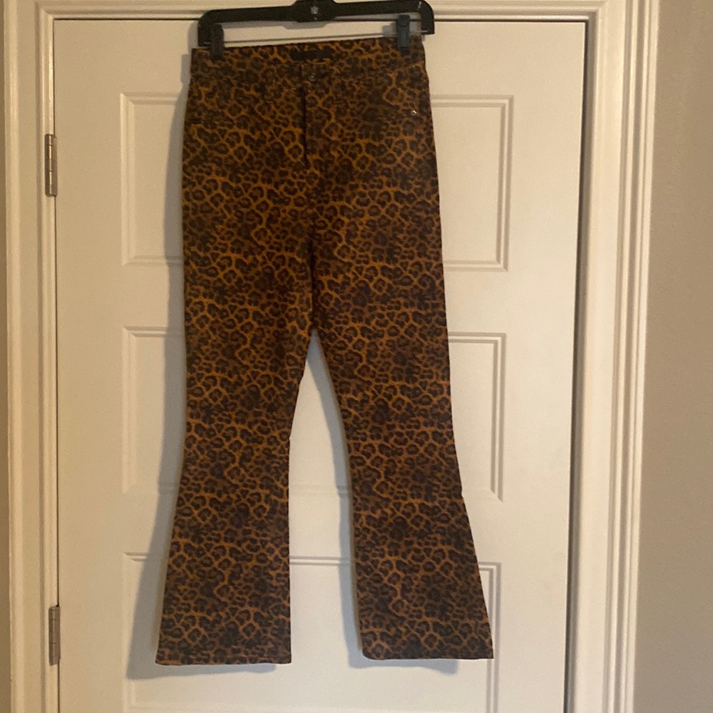 Never worn. 7 of mankind
